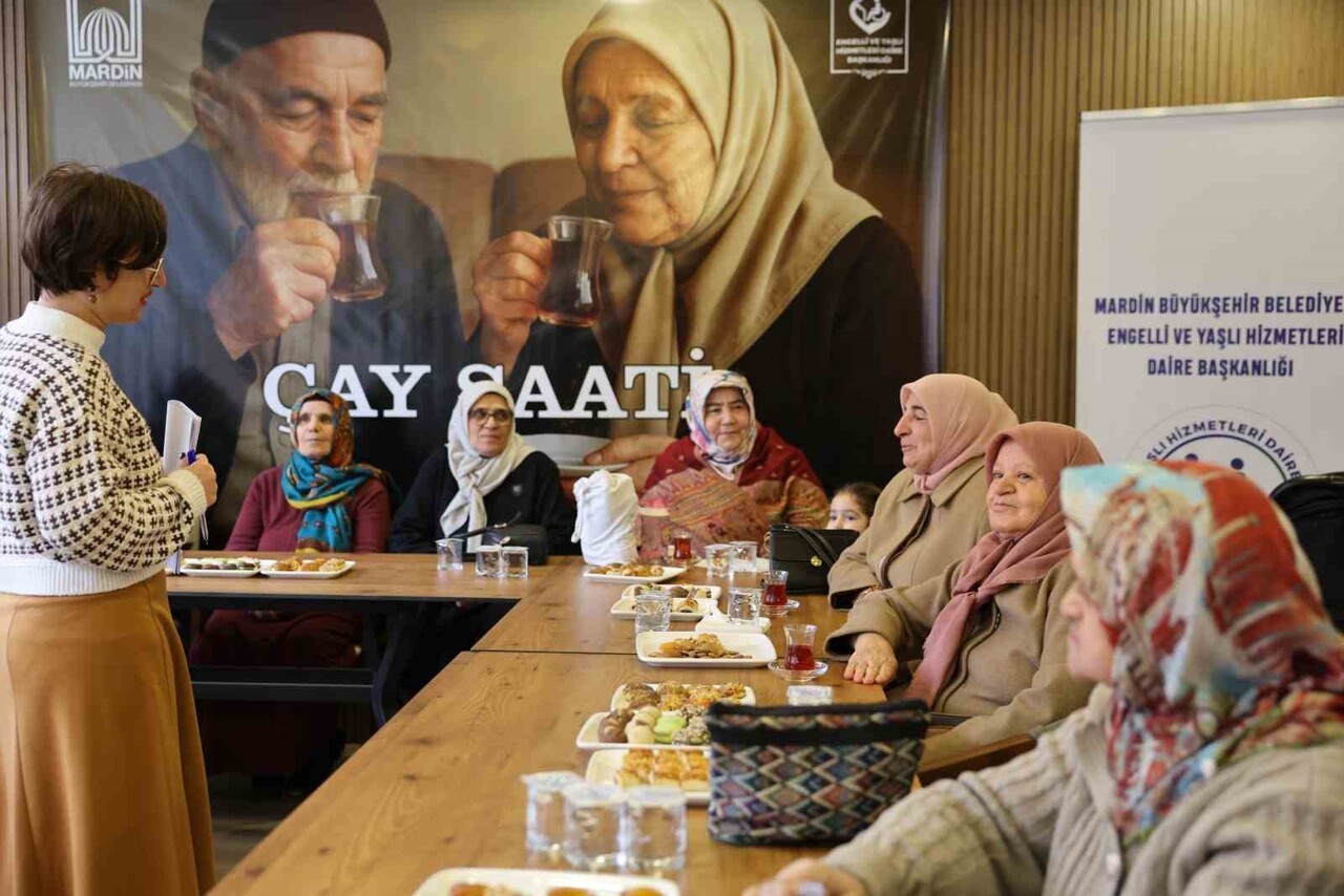 KIŞ AYIYLA BİRLİKTE GERÇEKLEŞTİRİLEN ETKİNLİKTE; YAŞLI BİREYLERİN SAĞLIKLI BESLENME, RUHSAL İYİ...