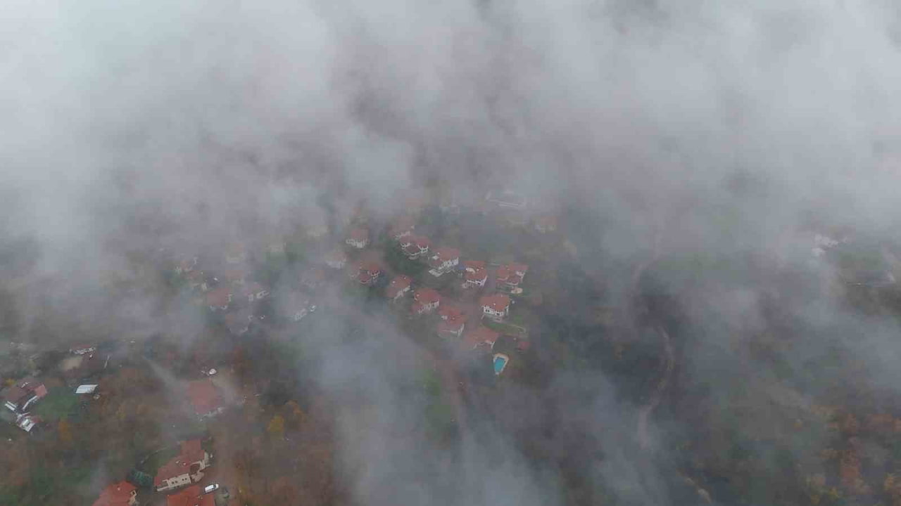 KOCAELİ'NİN YÜKSEK KESİMLERİNDE ARALIK AYININ SON GÜNLERİNDE ETKİLİ OLAN SİS VE DOĞANIN BÜRÜNDÜĞÜ...