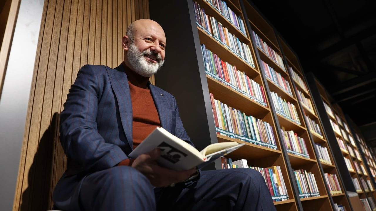 KOCASİNAN BELEDİYE BAŞKANI AHMET ÇOLAKBAYRAKDAR; YENİŞEHİR MAHALLESİ’NDE HİZMET VERMEYE BAŞLAYAN...