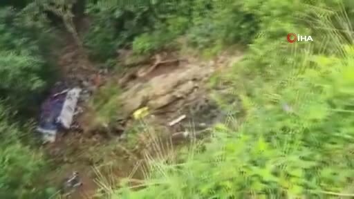 Kolombiya'nın kuzeyindeki Sucre bölgesindeki Tolu kasabasında bir mezuniyet kutlamasına katılan...