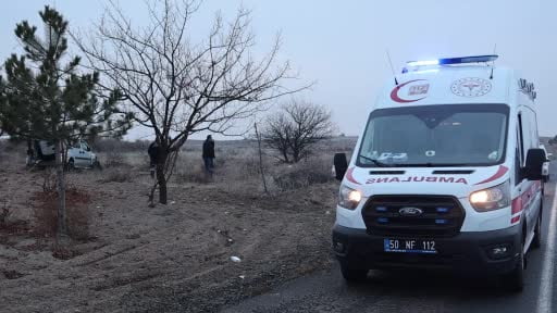 Kontrolden çıkan hafif ticari araç takla attı: 1 yaralı