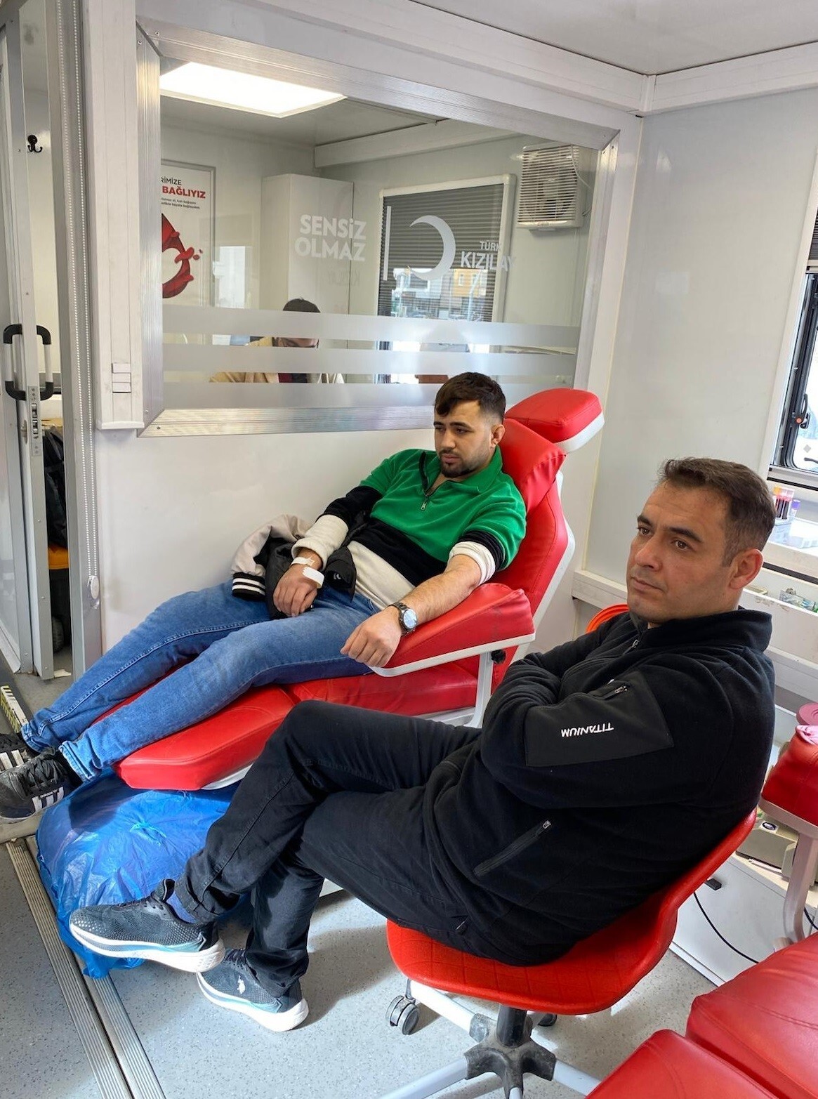 KONYA'NIN KARAPINAR İLÇESİNDE KAN BAĞIŞI ETKİNLİĞİNDE 5 GÜNDE 233 KİŞİ KAN BAĞIŞINDA...