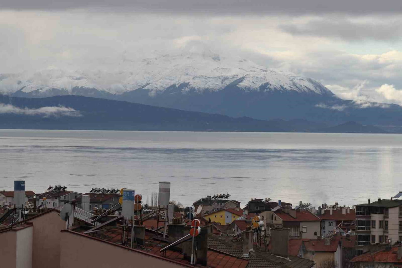 KONYA MERKEZ VE İLÇELERİNDE ETKİLİ OLAN YAĞIŞLARIN ARDINDAN METREKAREYE DÜŞEN YAĞIŞ MİKTARLARI...
