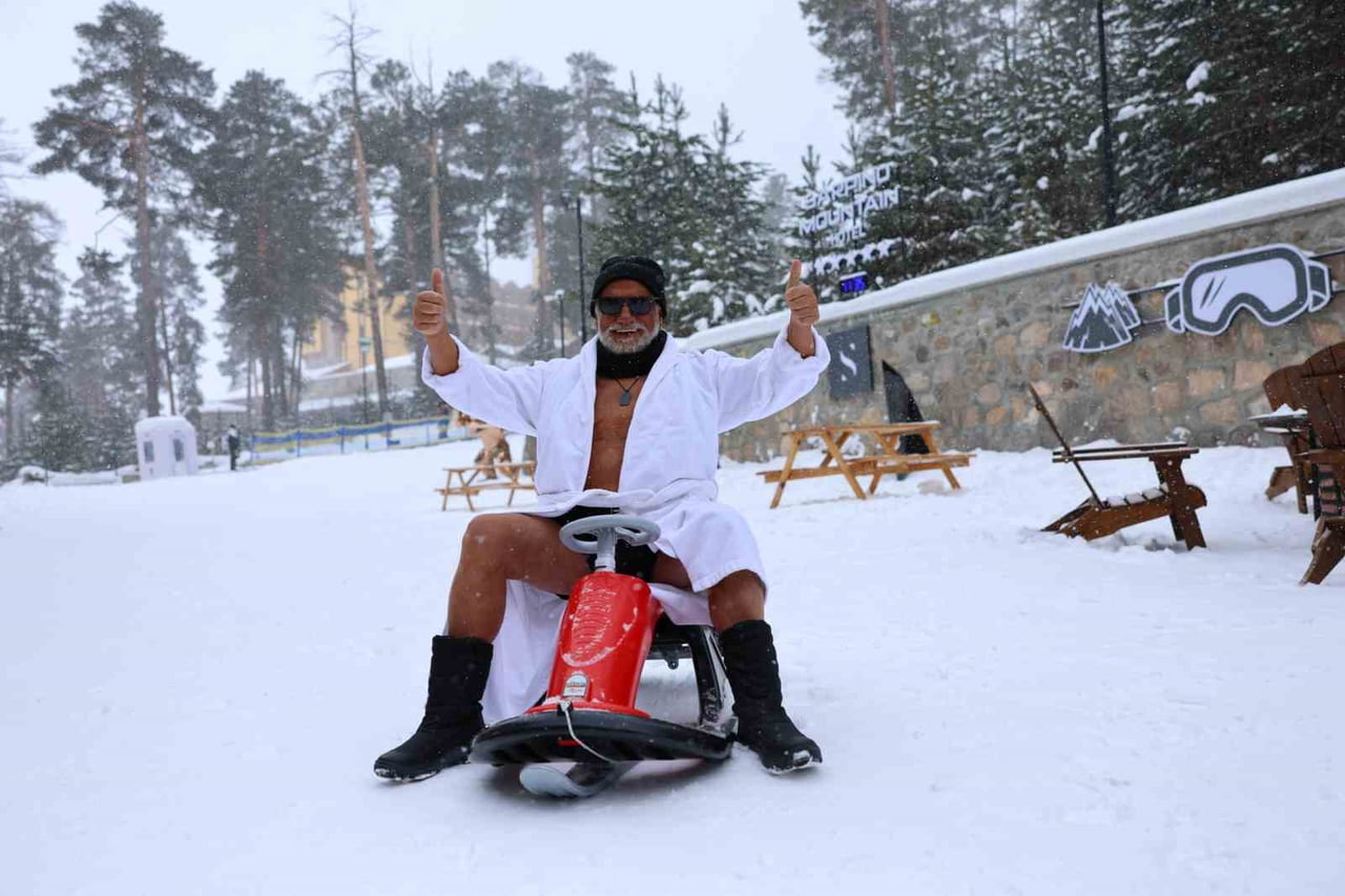 KRİSTAL KARLAR DİYARINDA YILBAŞINDA SAHNE ALAN FEDON 2026'A MERHABA DİYECEK