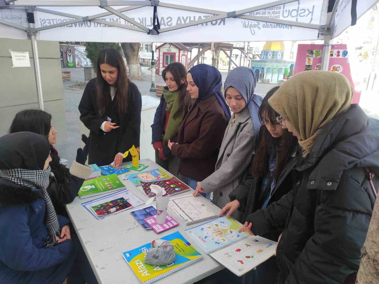 KSBÜ DİLKOM’DAN 'BİLİM KAFE ETKİNLİĞİ'YLE DİL VE KONUŞMA BOZUKLUKLARINA DİKKAT