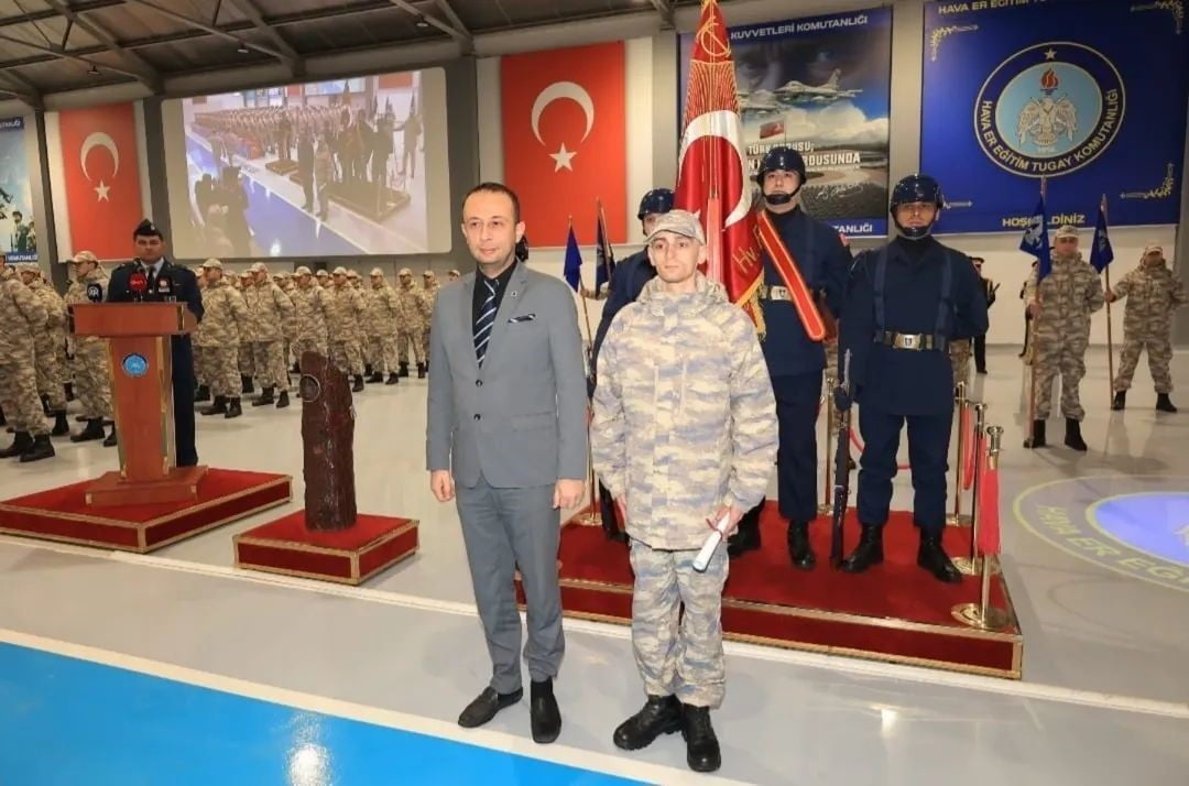 KÜTAHYA'DA ERLER, YEMİN TÖRENİYLE EĞİTİMLERİNİ TAMAMLADI