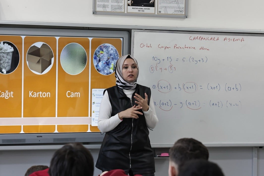 KÜTAHYA BELEDİYESİ’NDEN ÖĞRENCİLERE SIFIR ATIK EĞİTİMİ