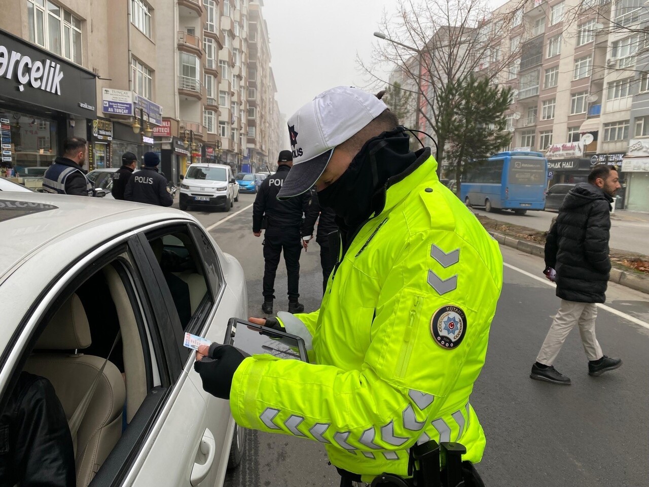 KÜTAHYA’DA GENİŞ KAPSAMLI ASAYİŞ UYGULAMASI