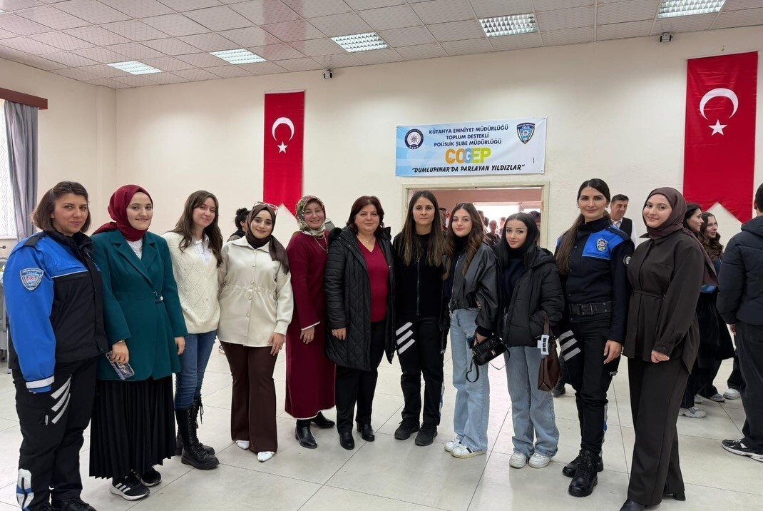 KÜTAHYA İL EMNİYET MÜDÜRLÜĞÜ EĞİTİM FAALİYETLERİNİ TAMAMLADI