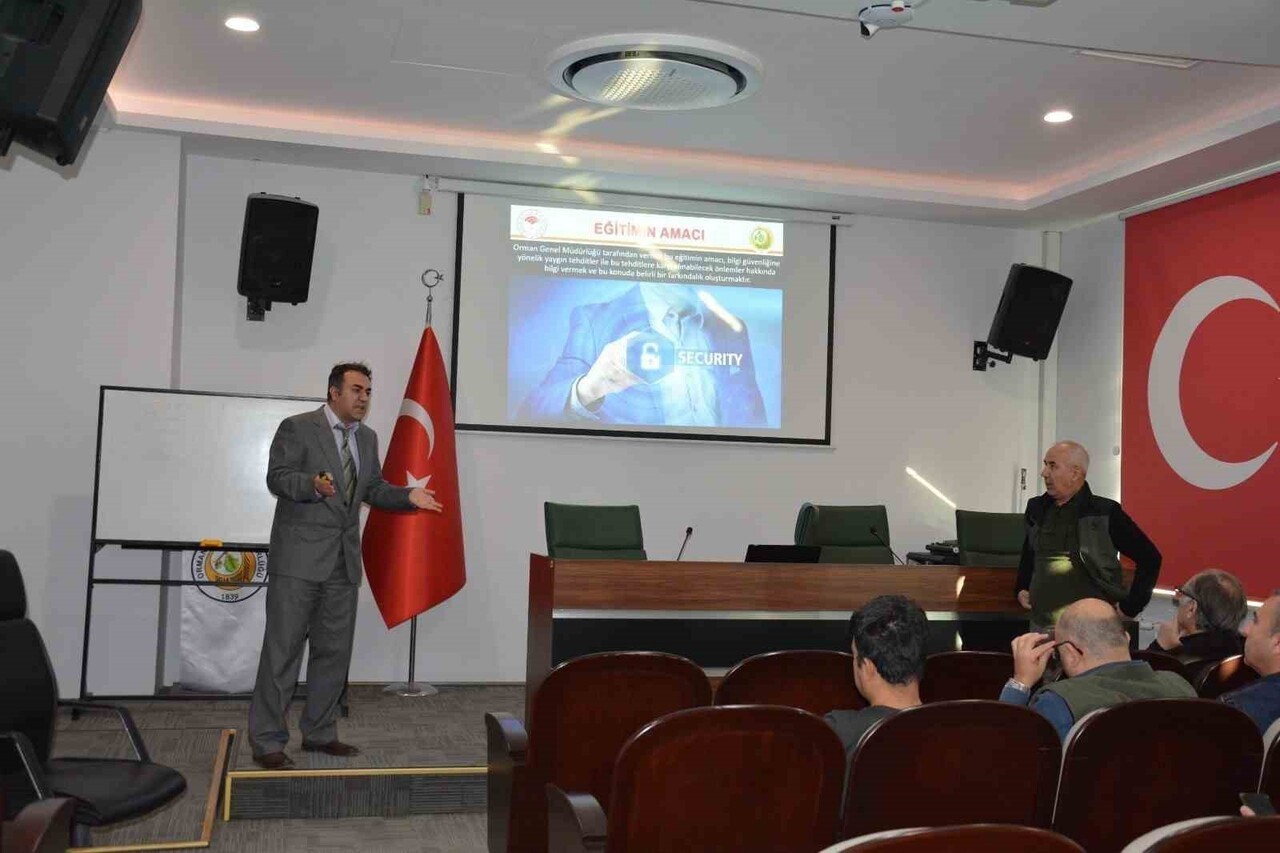 KÜTAHYA OBM’DE "BİLGİ GÜVENLİĞİ FARKINDALIK" EĞİTİMİ DÜZENLENDİ