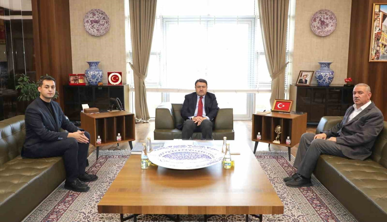 KÜTAHYA VALİSİ MUSA IŞIN, 2025 YILI BOYUNCA İL GENELİNDE HAYATA GEÇİRİLEN YATIRIMLAR, DEVAM EDEN...