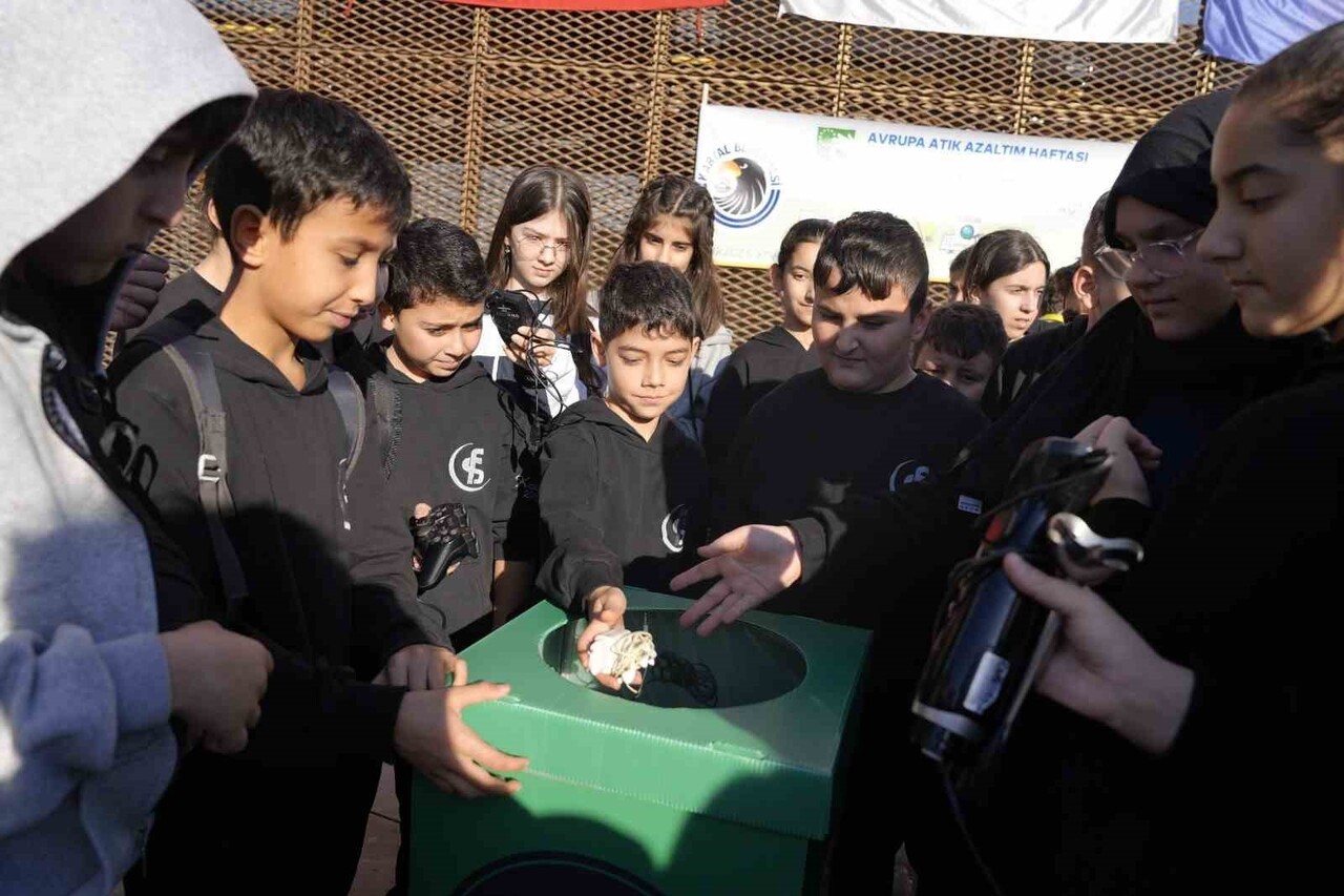 MAKİNA HANGAR'DA DÜZENLENEN KAPSAMLI İKİ ETKİNLİKLE, SİTE YÖNETİCİLERİNE SIFIR ATIK EĞİTİMİ...