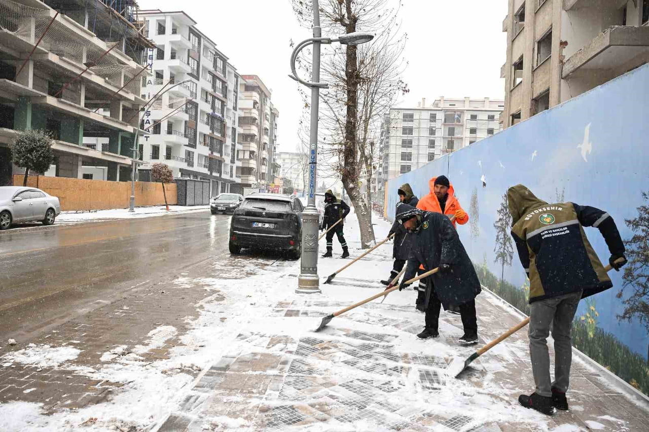 MALATYA BÜYÜKŞEHİR BELEDİYESİ, YAĞIŞLARIN YOĞUN OLARAK GÖRÜLDÜĞÜ KIRSAL MAHALLELER İLE RAKIMI...