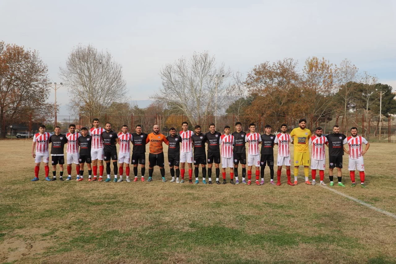 MANİSA 1. AMATÖR KÜME ALAŞEHİR GRUBU’NDA MÜCADELE EDEN SELENDİ BELEDİYESPOR, DEPLASMANDA...