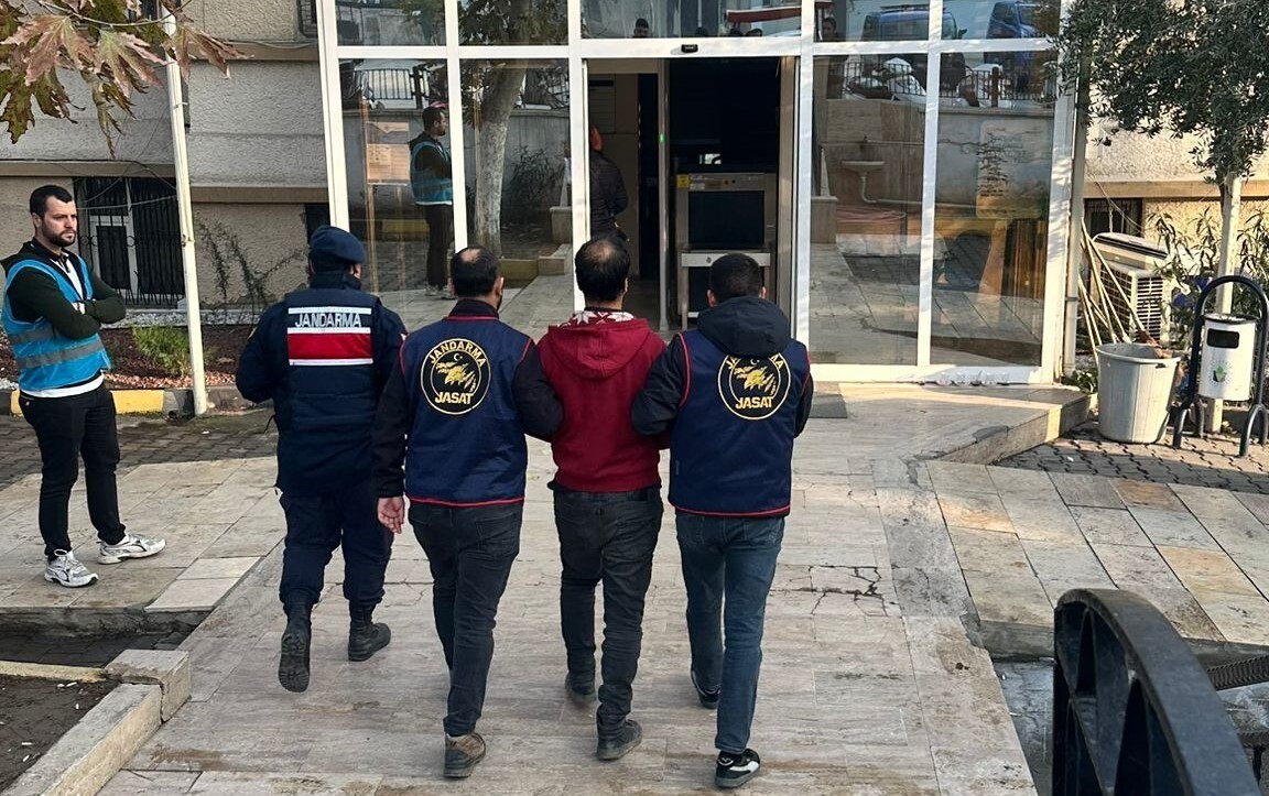 MANİSA’NIN ALAŞEHİR İLÇESİNDE SON GÜNLERDE ÜZÜM BAĞLARINDA ÇALIŞAN ÇİFTÇİLERE YÖNELİK GASP...