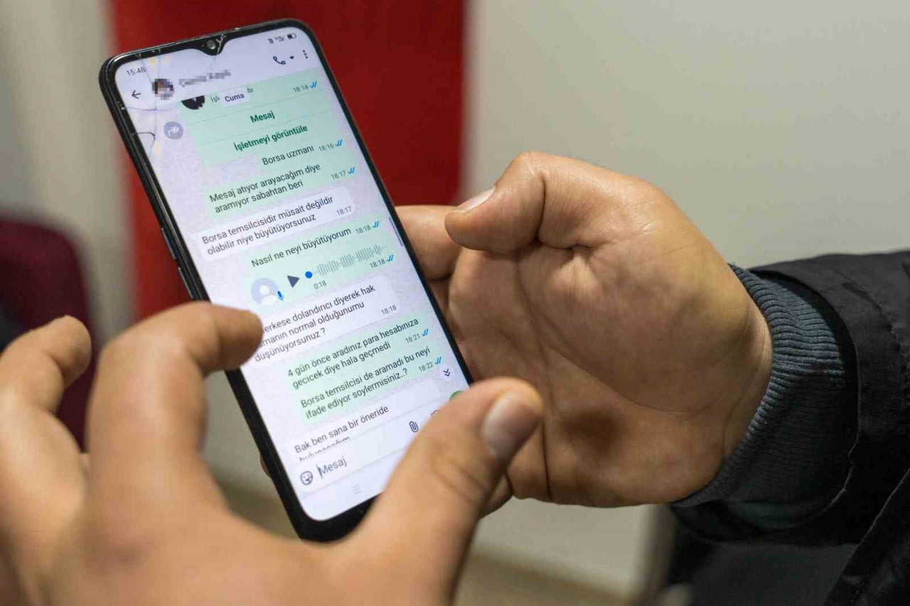 MANİSA’NIN YUNUSEMRE İLÇESİNDE YAŞAYAN BİR KİŞİ SOSYAL MEDYADA GÖRDÜĞÜ SAHTE BİR YATIRIM İLANINA...