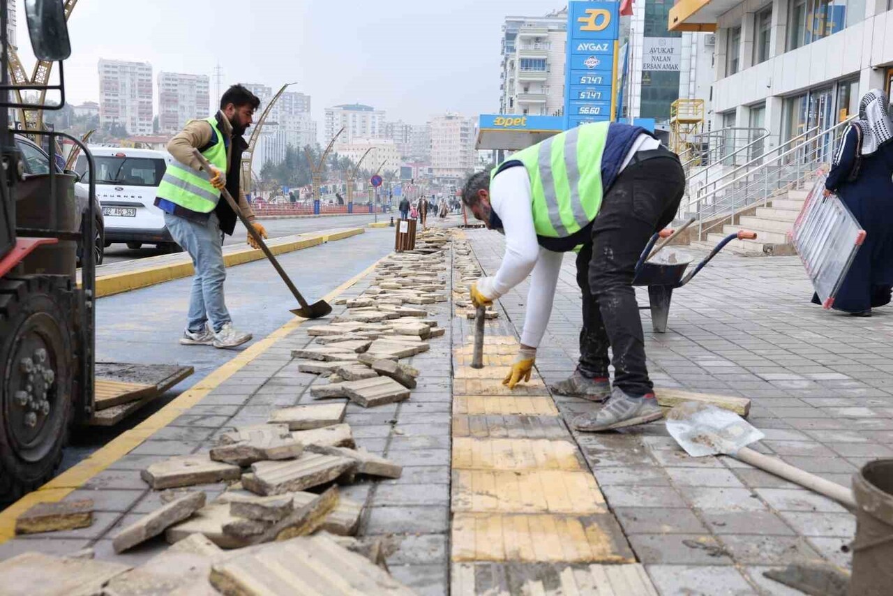MARDİN BÜYÜKŞEHİR BELEDİYESİ, ÖZEL GEREKSİNİMLİ VATANDAŞLARIN KENT YAŞAMINA DAHA KOLAY VE GÜVENLİ...