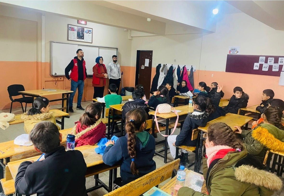 MERKEZİN SENİNLE GÜZEL PROJESİ DİYADİN’DE