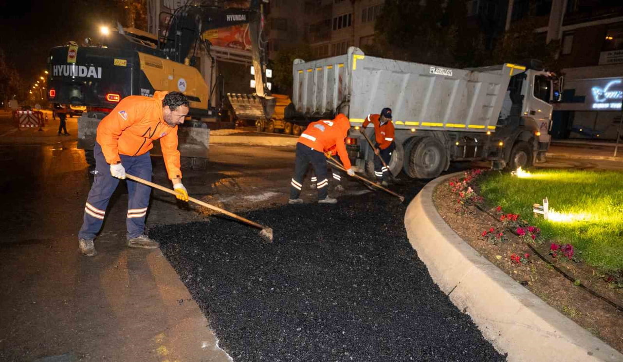 MERSİN BÜYÜKŞEHİR BELEDİYESİ, KENT GENELİNDE ULAŞIM KONFORUNU ARTIRMAK VE YOL GÜVENLİĞİNİ SAĞLAMAK...