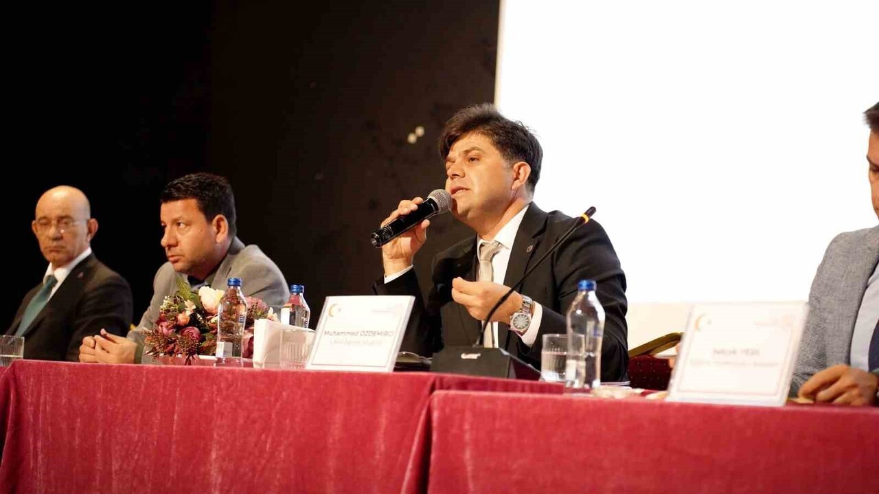 MERSİN’DE EĞİTİM ÖĞRETİM SÜREÇLERİNİN ELE ALINDIĞI BİLGİLENDİRME TOPLANTISI, VALİ YARDIMCISI ALİ...