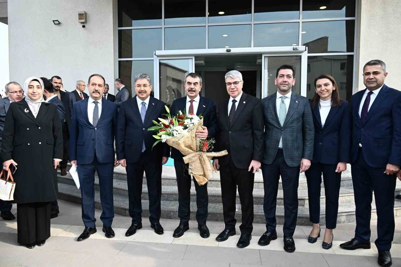 MİLLÎ EĞİTİM BAKANI YUSUF TEKİN, BİR DİZİ İNCELEME, DEĞERLENDİRME VE ZİYARETLERDE BULUNMAK ÜZERE...