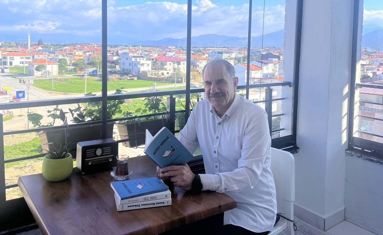 MİZAH YAZARI NAİF KARABATAK’IN DENEME-MİZAH TÜRÜNDEKİ ÜÇÜNCÜ KİTABI "KAHVALTI HABERLERİ"...