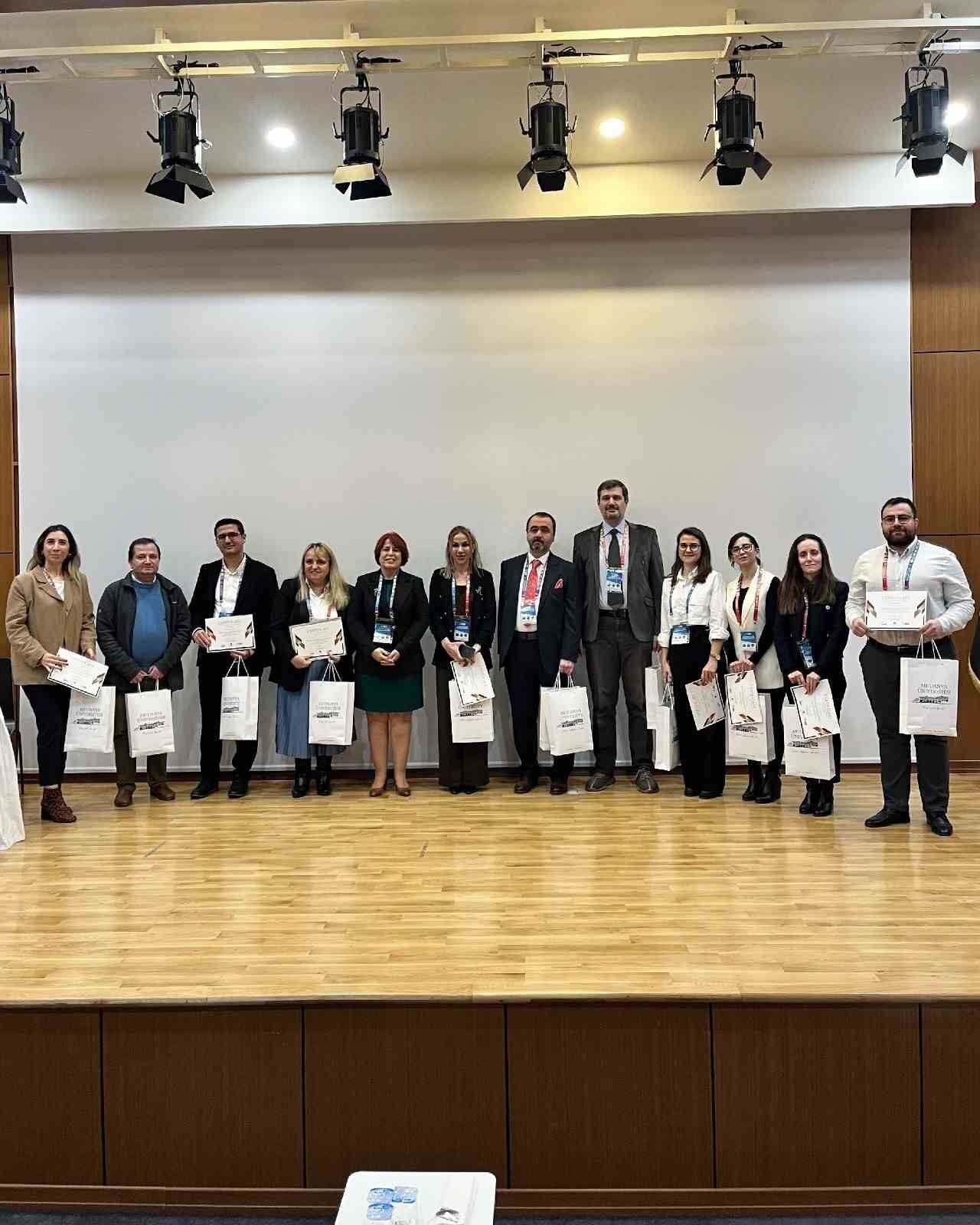 MUDANYA ÜNİVERSİTESİ EV SAHİPLİĞİNDE İLK ULUSLARARASI BİLİMSEL KONGRE DÜZENLENDİ. ULUSLARARASI...