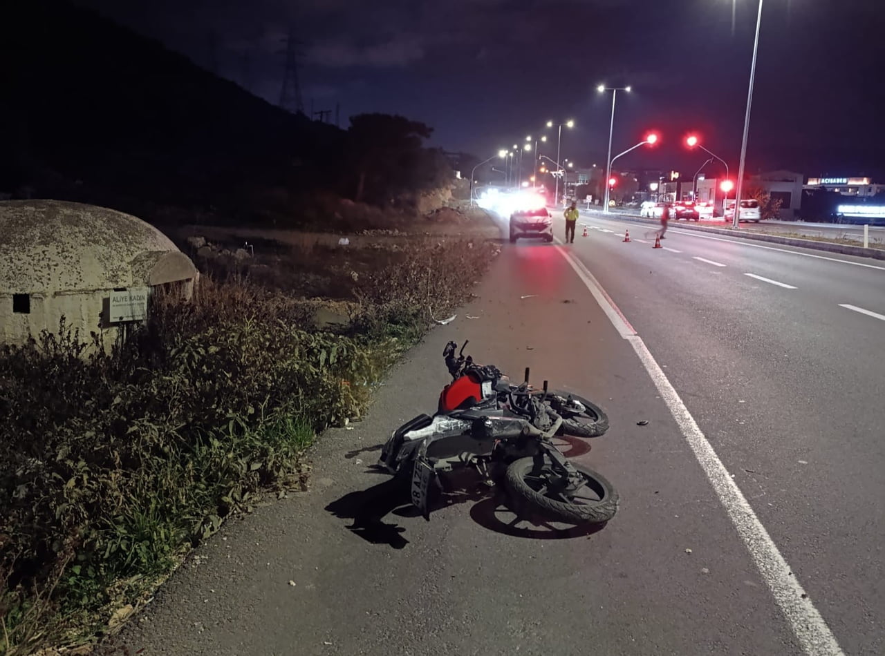 MUĞLA'NIN BODRUM İLÇESİNDE MEYDANA GELEN MOTOSİKLET KAZASINDA 22 YAŞINDAKİ GENÇ HAYATINI...