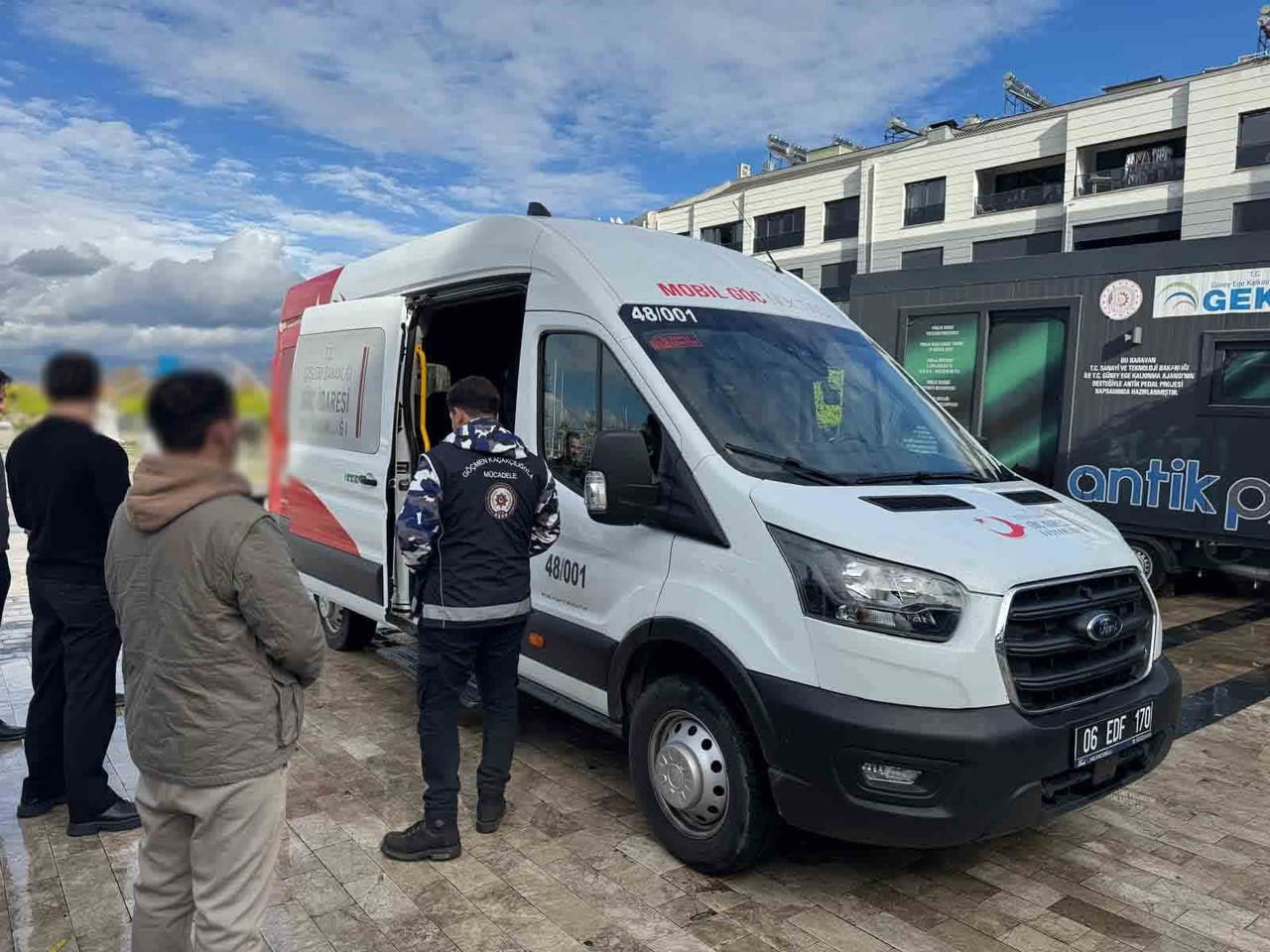 MUĞLA'NIN FETHİYE İLÇESİNDE, YILBAŞI ÖNCESİNDE GÜVENLİK VE KAMU DÜZENİNİN SAĞLANMASI AMACIYLA...