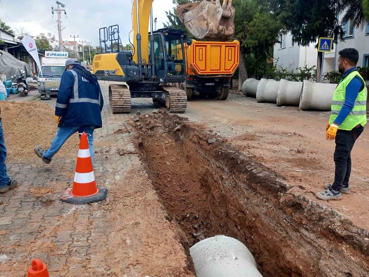 MUĞLA BÜYÜKŞEHİR’DEN DATÇA’YA 300 MİLYON TL’LİK YOL YATIRIMI