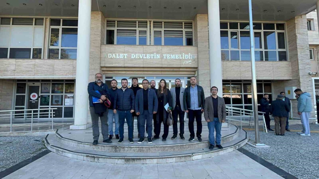 MUĞLA’NIN MENTEŞE İLÇESİNDE 19 MART’TA DÜZENLENEN PROTESTO YÜRÜYÜŞÜNDE POLİSE SALDIRMAKLA SUÇLANAN...