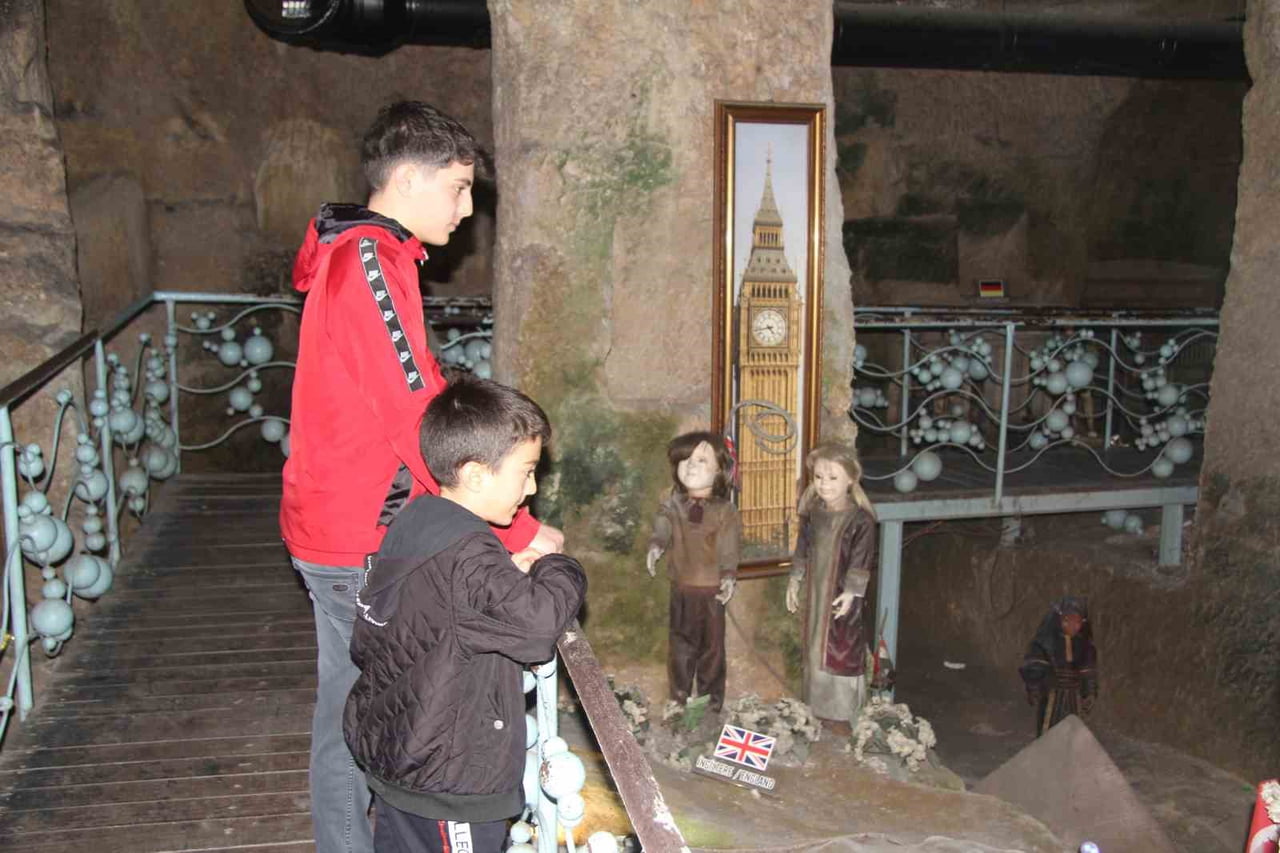 MÜZELER ŞEHRİ GAZİANTEP'TE BULUNAN OYUN VE OYUNCAK MÜZESİ'NDE 1700-1800'LÜ YILLARIN DÖNEMİNE AİT...