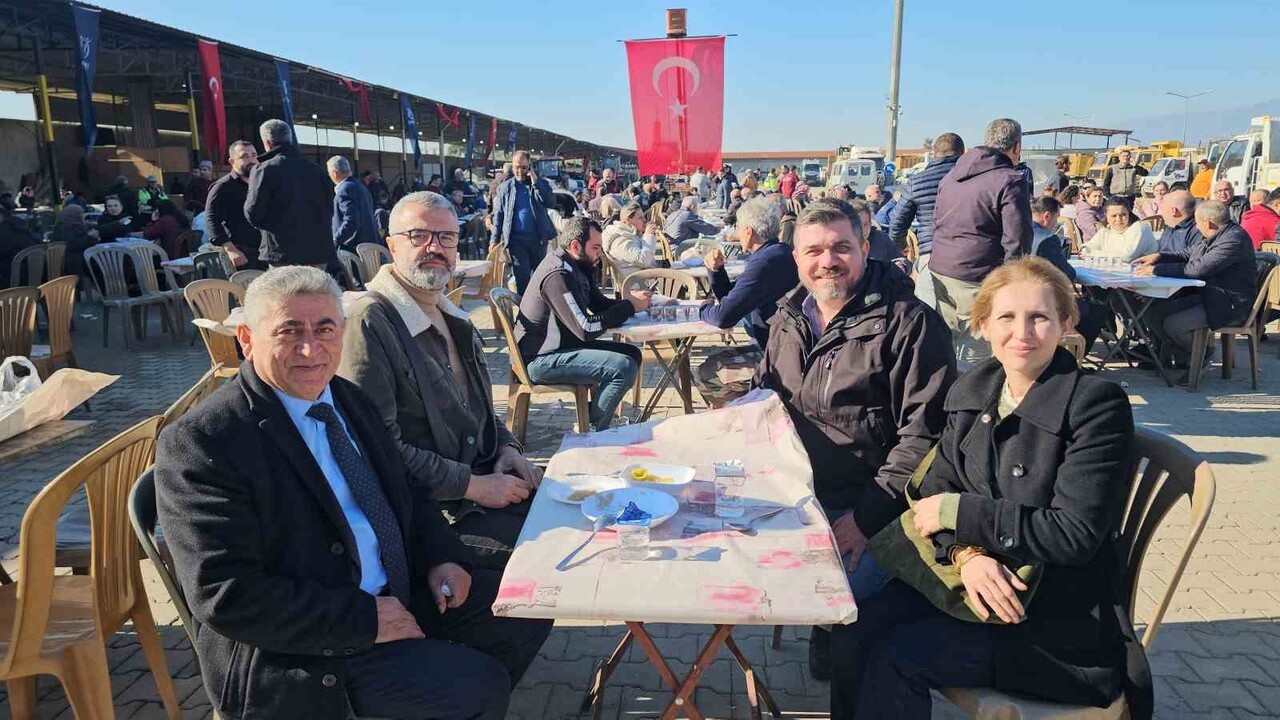 NAZİLLİ BELEDİYESİ FEN İŞLERİ MÜDÜRLÜĞÜ TARAFINDAN BOZDOĞAN YOLU ÜZERİNDEKİ ŞANTİYEDE GENİŞ...