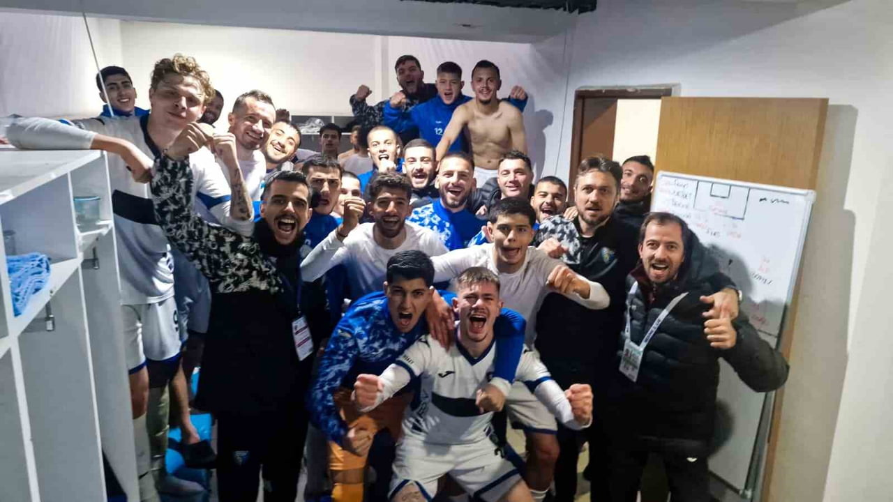 NESİNE 2. LİG'İN 17. HAFTASINDA KARACABEY BELEDİYESPOR EVİNDE KONUK ETTİĞİ BEYKOZ ANADOLUSPOR’U...