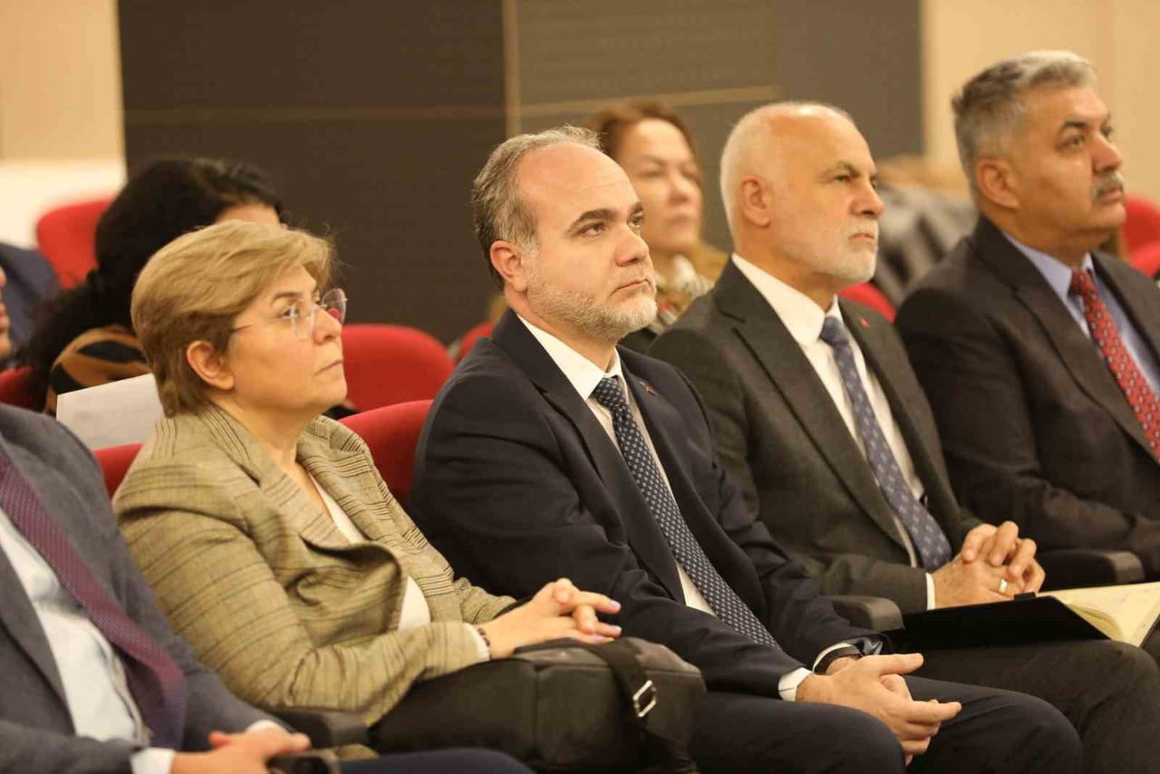 NİĞDE’DE “BAĞIMLILIKLA MÜCADELE” TOPLANTISI VALİ CAHİT ÇELİK BAŞKANLIĞINDA...