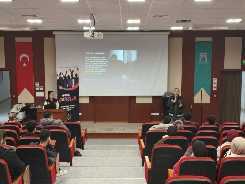 NİĞDE İL EMNİYET MÜDÜRLÜĞÜ NARKOTİK SUÇLARLA MÜCADELE ŞUBE MÜDÜRLÜĞÜ EKİPLERİNCE ÖNLEYİCİ FAALİYET...