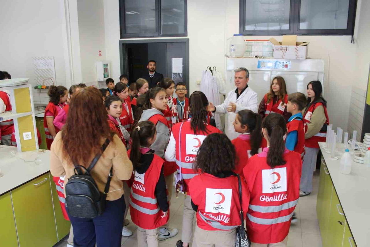 NİĞDE ÖMER HALİSDEMİR ÜNİVERSİTESİ, TOPLUMSAL SORUMLULUK VİZYONU KAPSAMINDA YÜRÜTÜLEN “ÇOCUK...