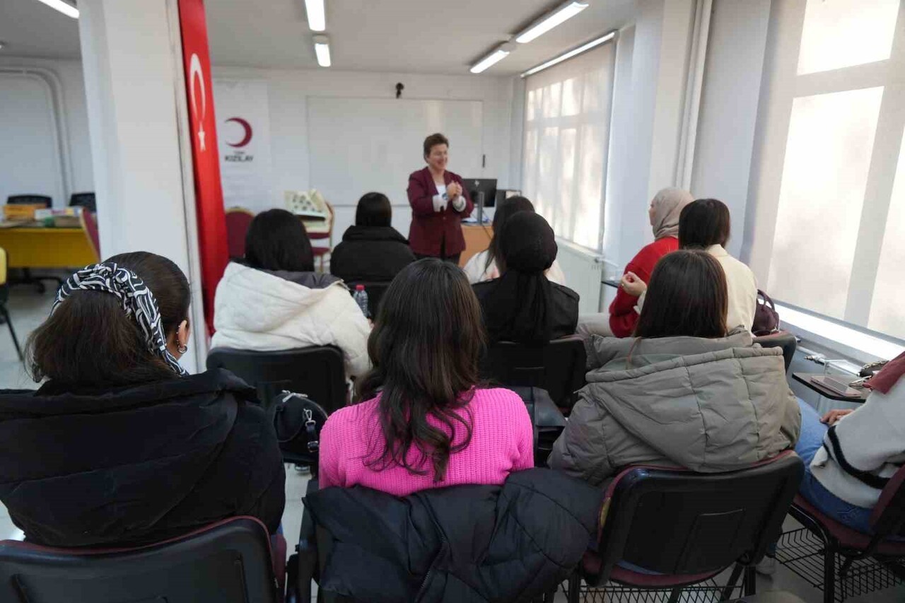 NİĞDE ÖMER HALİSDEMİR ÜNİVERSİTESİ VE TOPLUMSAL KATKI KOORDİNATÖRLÜĞÜ TARAFINDAN DÜZENLENEN İŞARET...