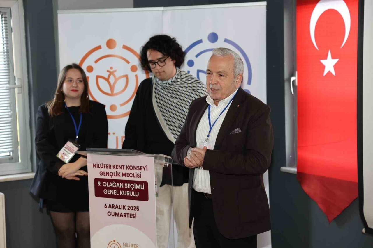 NİLÜFER KENT KONSEYİ GENÇLİK MECLİSİ’NİN 9. OLAĞAN SEÇİMLİ GENEL KURULU’NDA ÖMER FARUK SÖKER VE...
