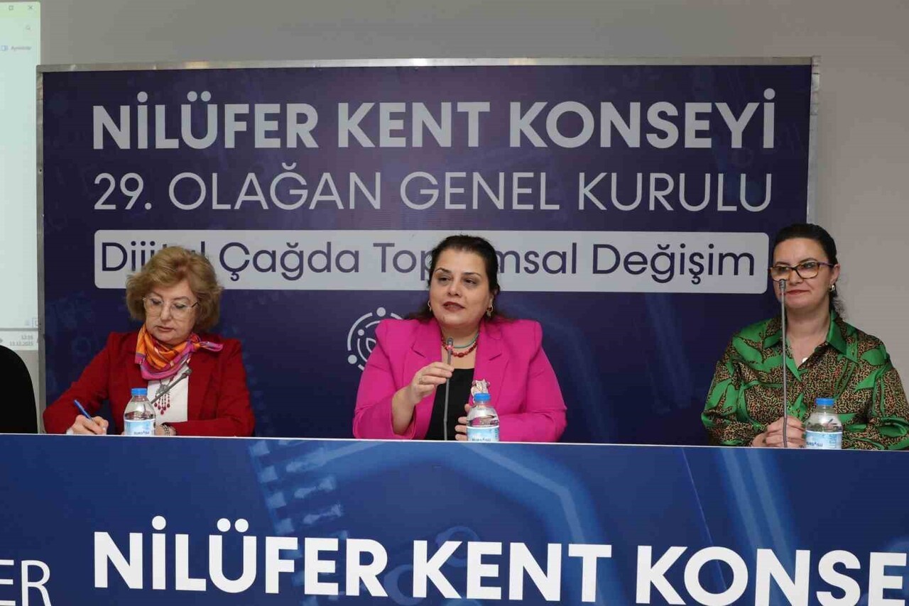 NİLÜFER KENT KONSEYİ’NİN 29’UNCU OLAĞAN GENEL KURULU, DİJİTALLEŞMENİN YALNIZCA BİR TEKNOLOJİ...