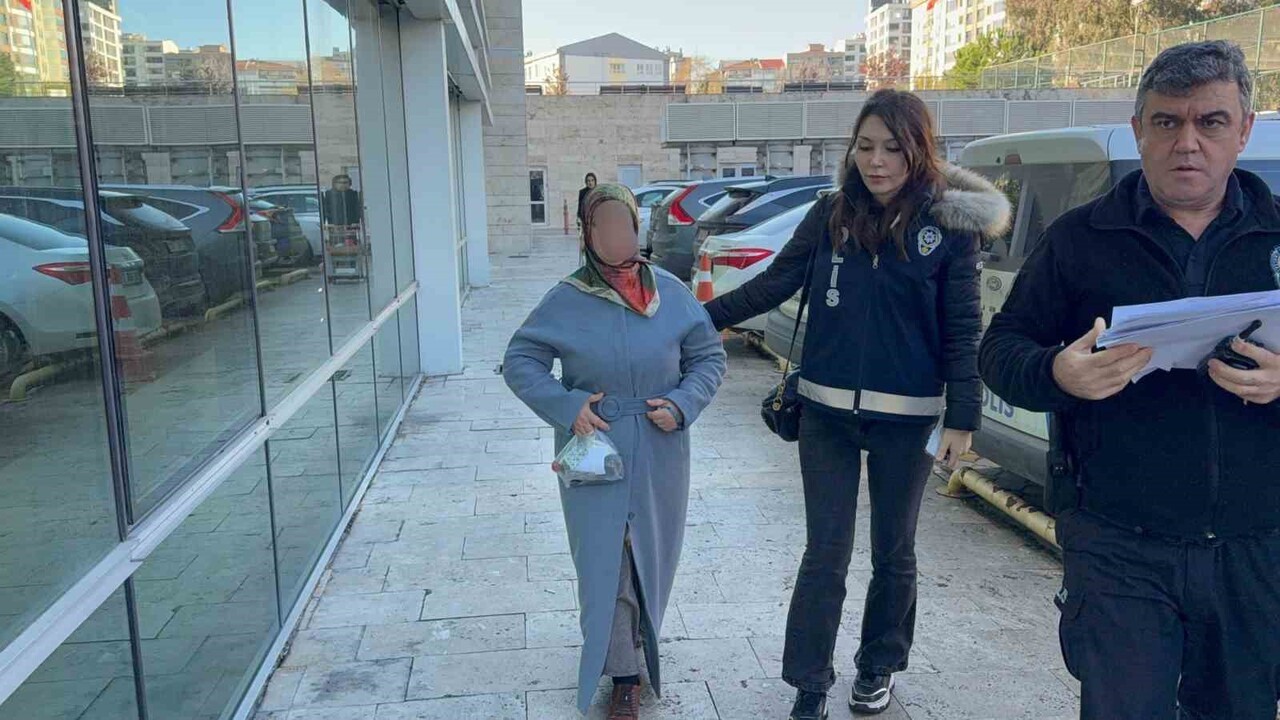 OKUL ÖNCESİ ÖĞRETMENİ HATİCE K.K. (36) MAHKEMECE ADLİ KONTROL ŞARTIYLA SERBEST BIRAKILDI.