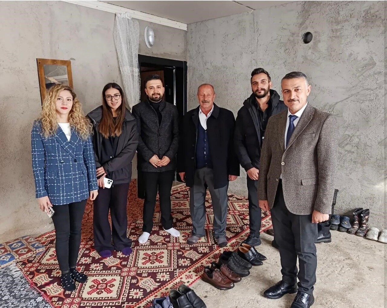 “OKULUM BENİ BEKLER” PROJESİYLE ÖĞRENCİYE UMUT ELİ