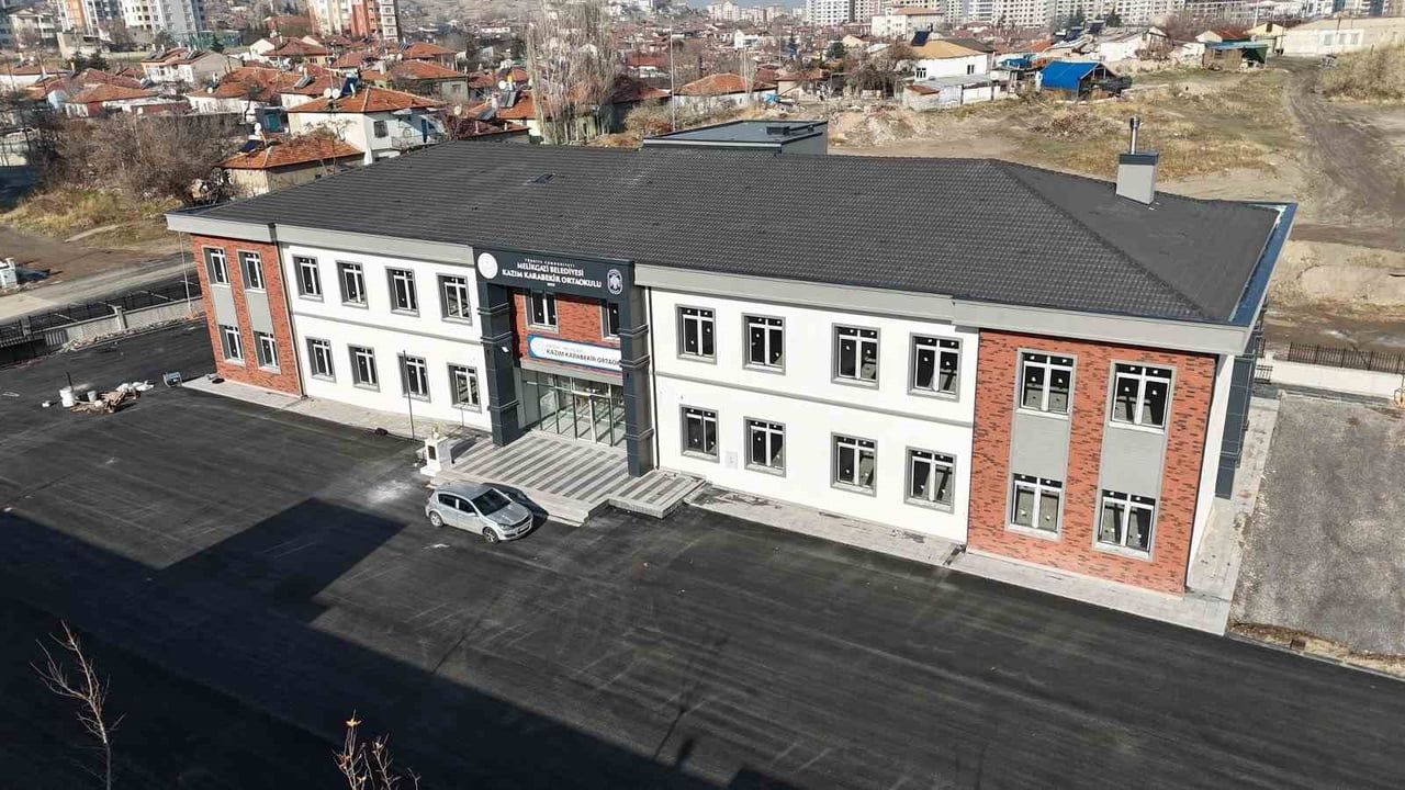 ORTAOKUL VE İLKOKUL OLMAK ÜZERE KAZIM KARABEKİR MAHALLESİ’NDE İKİ OKULUN YAPIMINDA SONA GELEN...