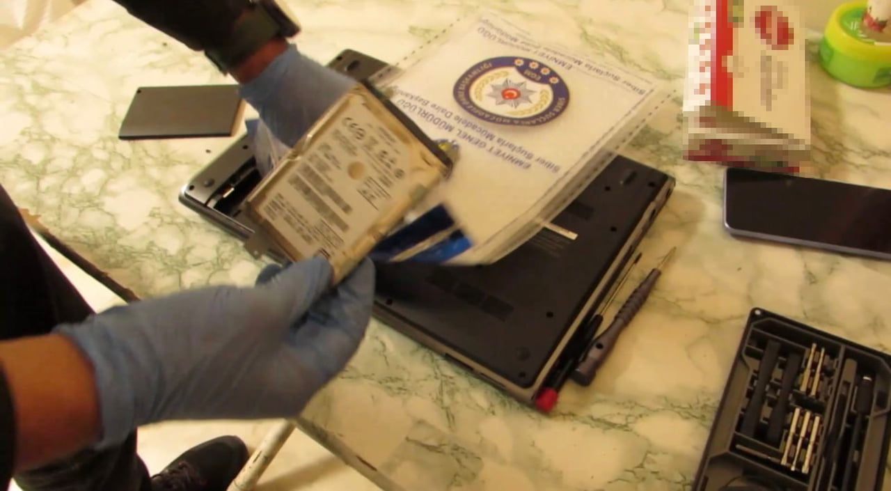 OSMANİYE MERKEZLİ GERÇEKLEŞTİRİLEN "İLK EVİM" KOD ADLI DOLANDIRICILIK OPERASYONUNDA GÖZALTINA...