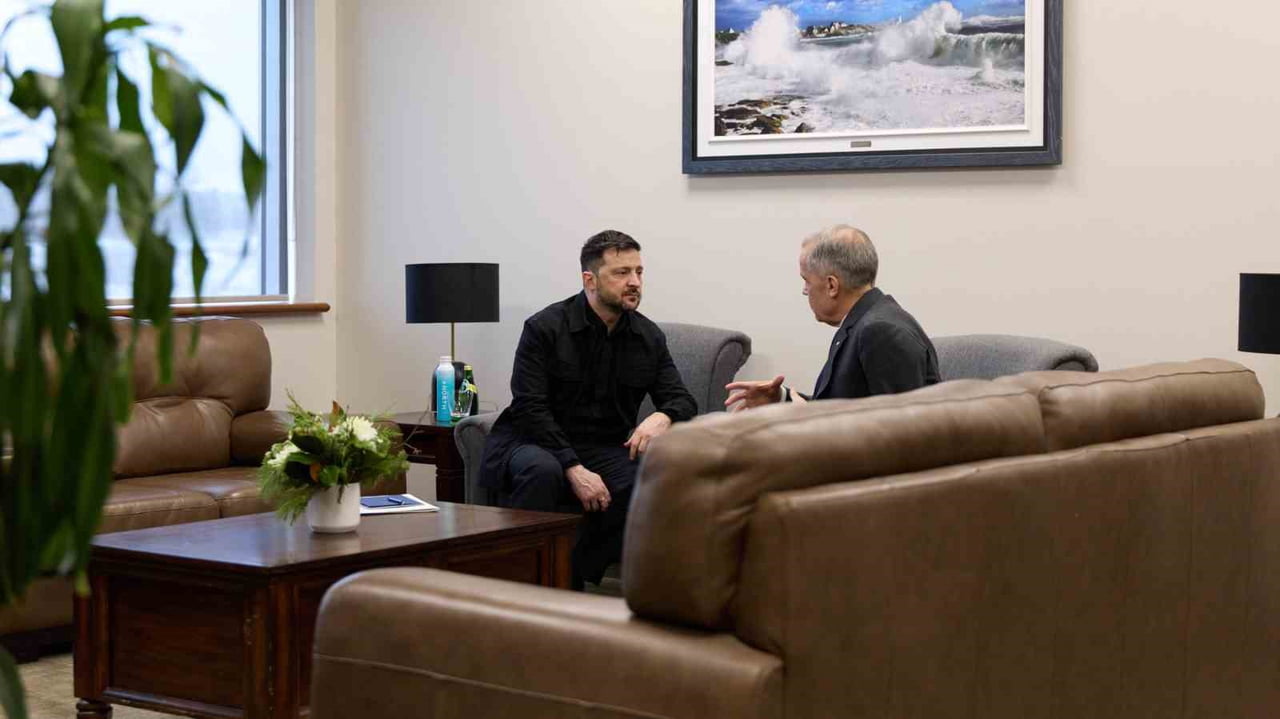 OTTAWA (İHA) - KANADA BAŞBAKAN MARK CARNEY, "BUGÜN UKRAYNA İÇİN İLAVE ASKERİ DESTEK İLE 2,5 MİLYAR...