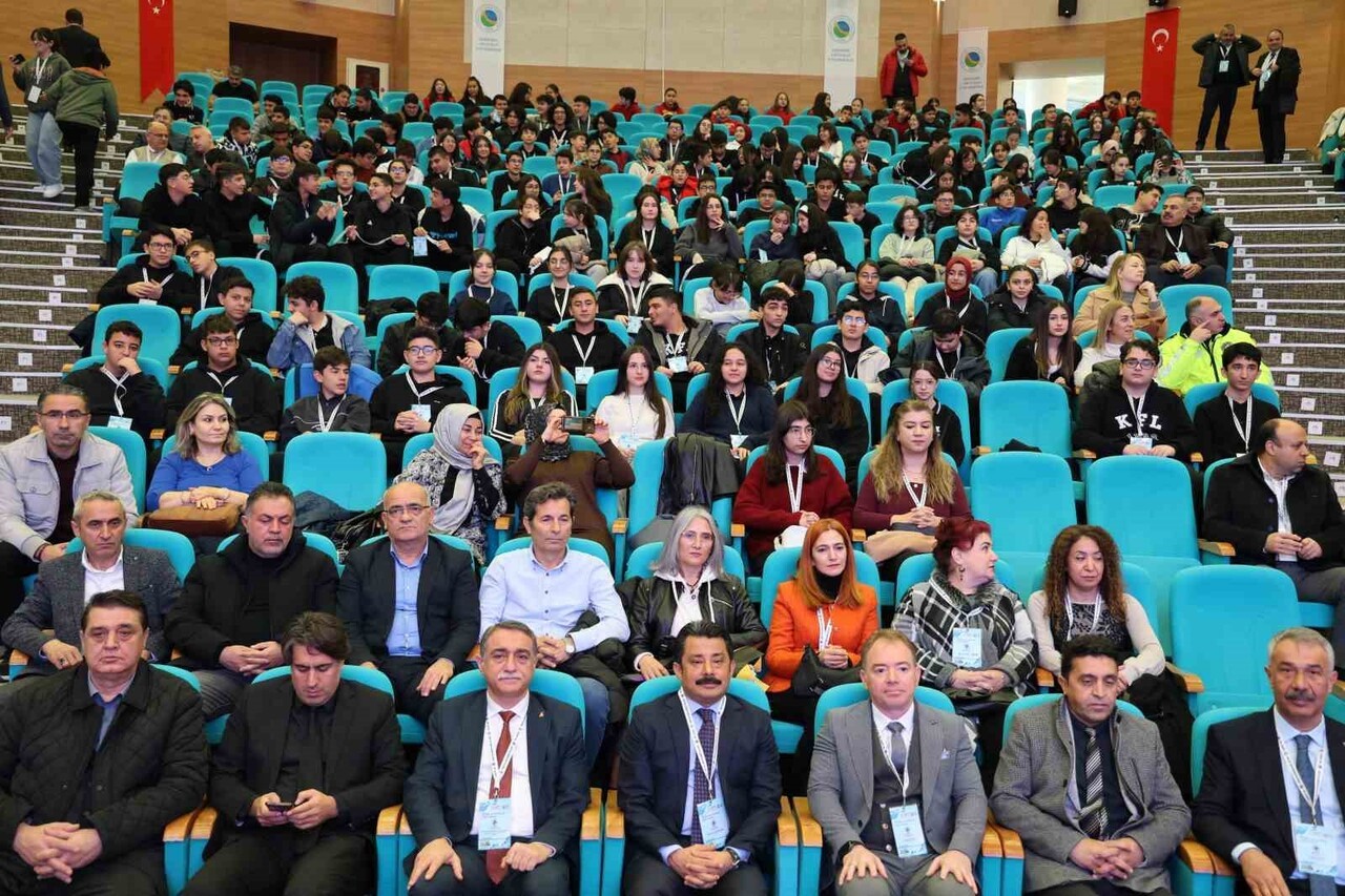 PROF. DR. İLHAN KILIÇÖZÜ FEN LİSESİ TARAFINDAN HAZIRLANAN VE İLK KEZ GERÇEKLEŞTİRİLEN ÖĞRENCİ...