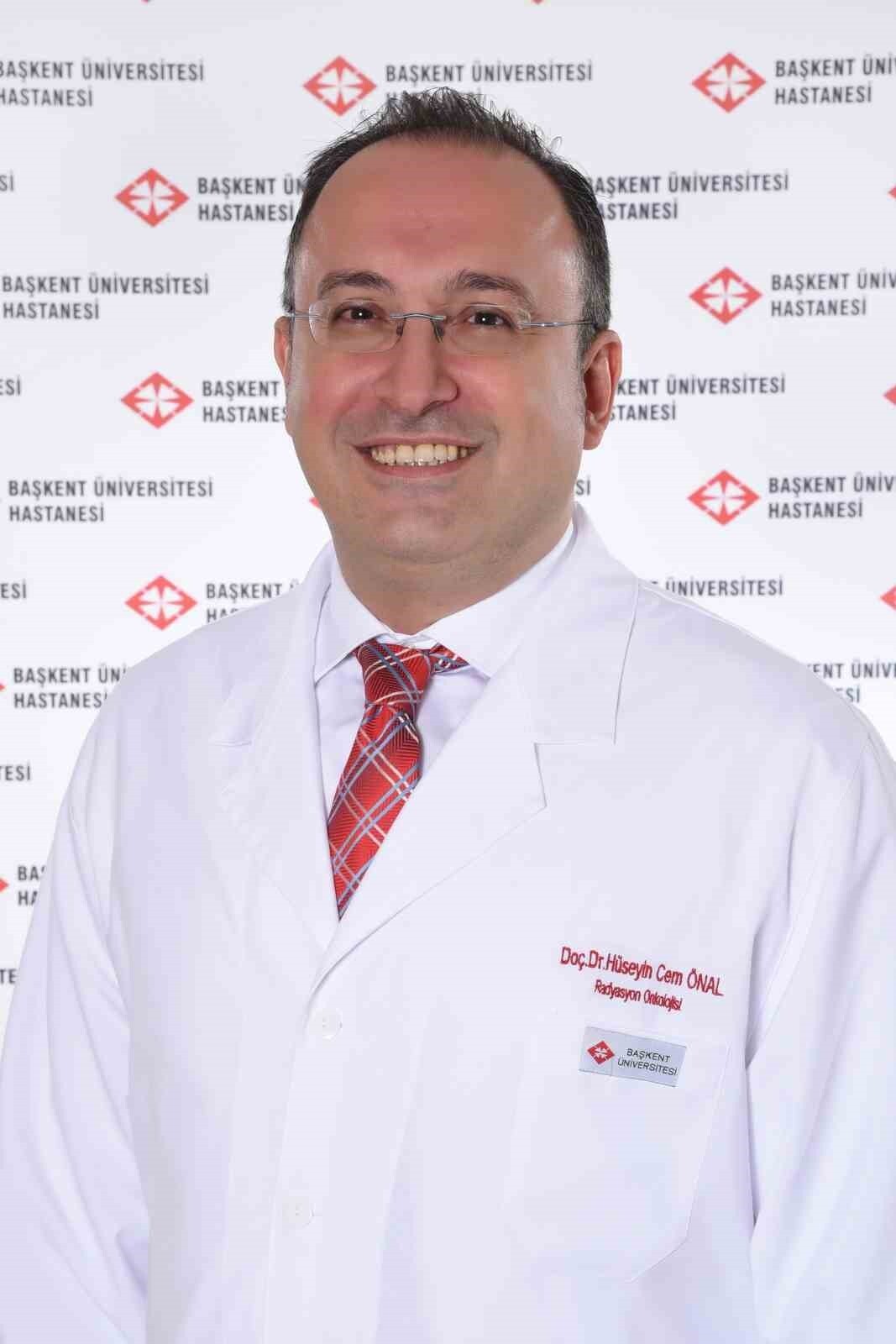 RADYASYON ONKOLOJİSİ ANABİLİM DALI'NDAN PROF. DR. HÜSEYİN CEM ÖNAL, RADYOTERAPİNİN TEMEL AMACININ...