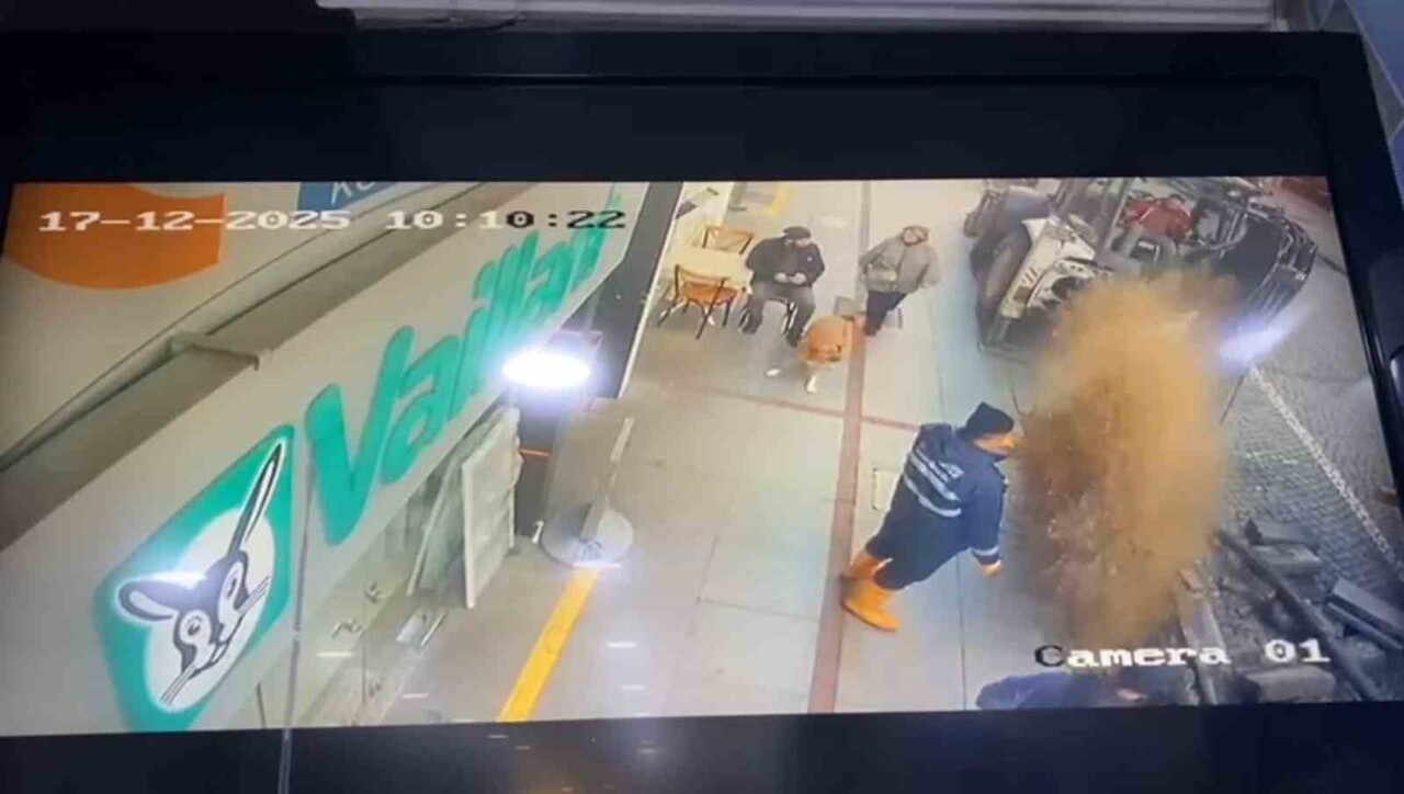 RİZE'DE ALT YAPI ÇALIŞMASI ESNASINDA PATLAYAN İSHALE ATTI GÜVELİK KAMERASINA YANSIDI.