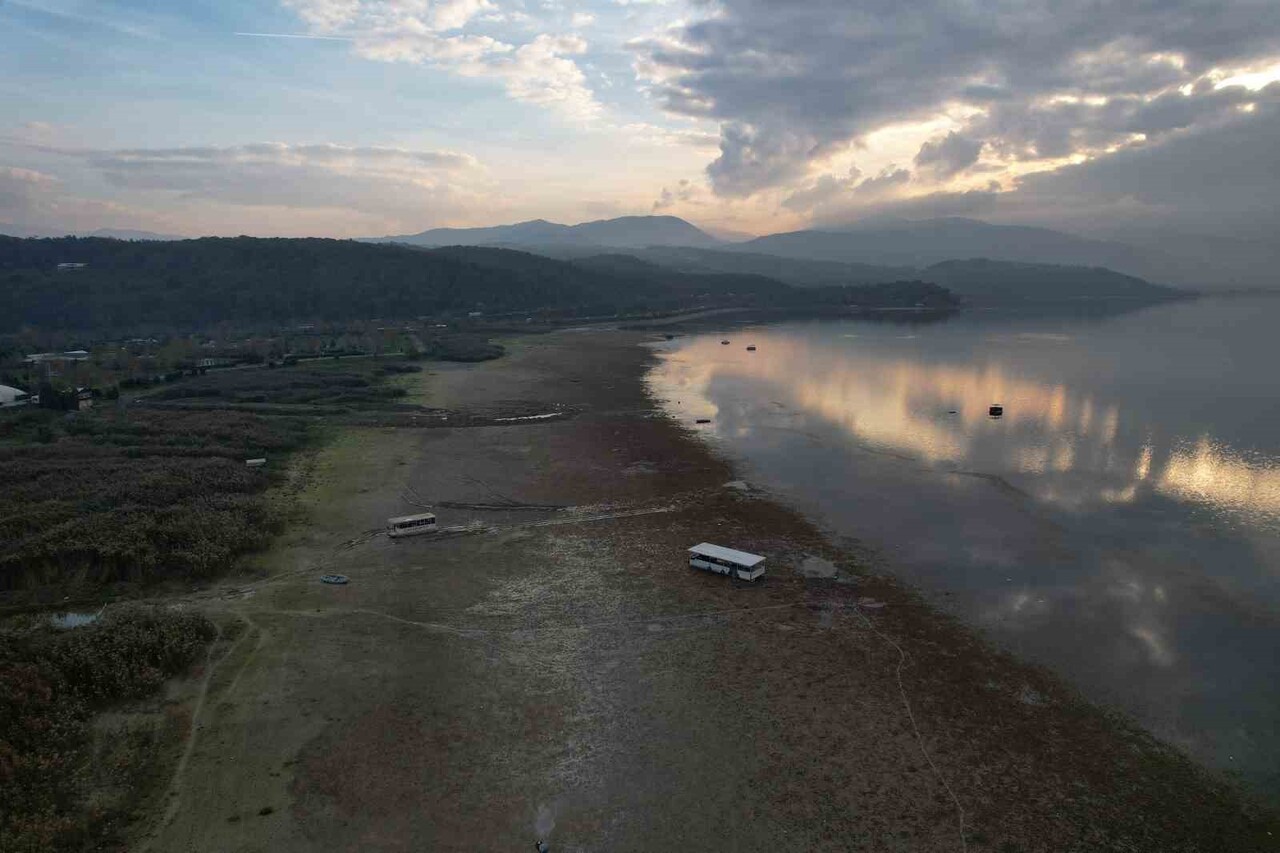 SAKARYA VE KOCAELİ’DE YAŞAYAN MİLYONLARCA İNSANIN İÇME SUYU KAYNAĞI OLAN VE HER GEÇEN GÜN...