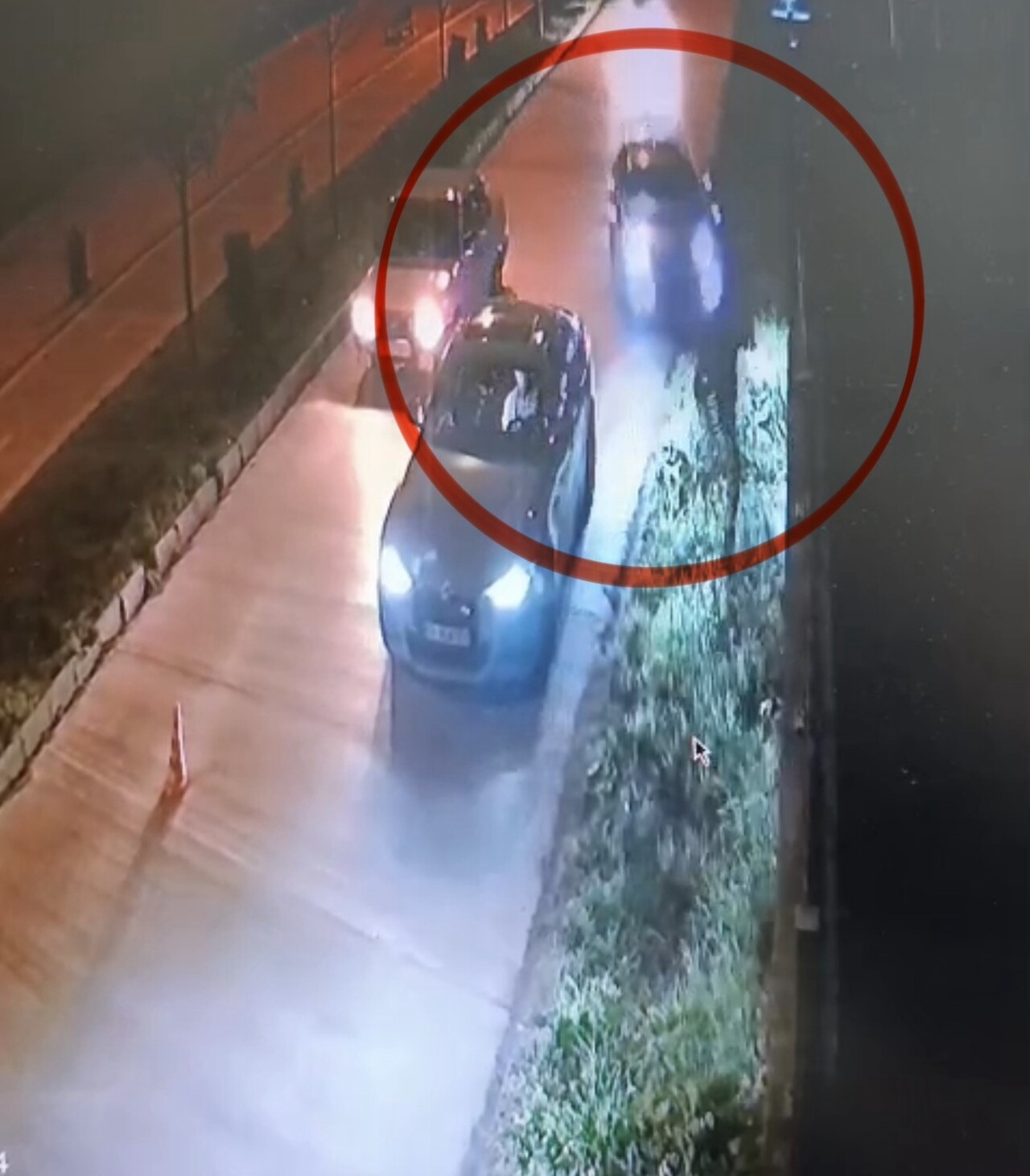 SAMSUN'UN NARKOTİK POLİSİNDEN KAÇARAK "DUR" İHTARINA UYMAYAN OTOMOBİL SÜRÜCÜSÜ KOVALAMACA SONUCU...